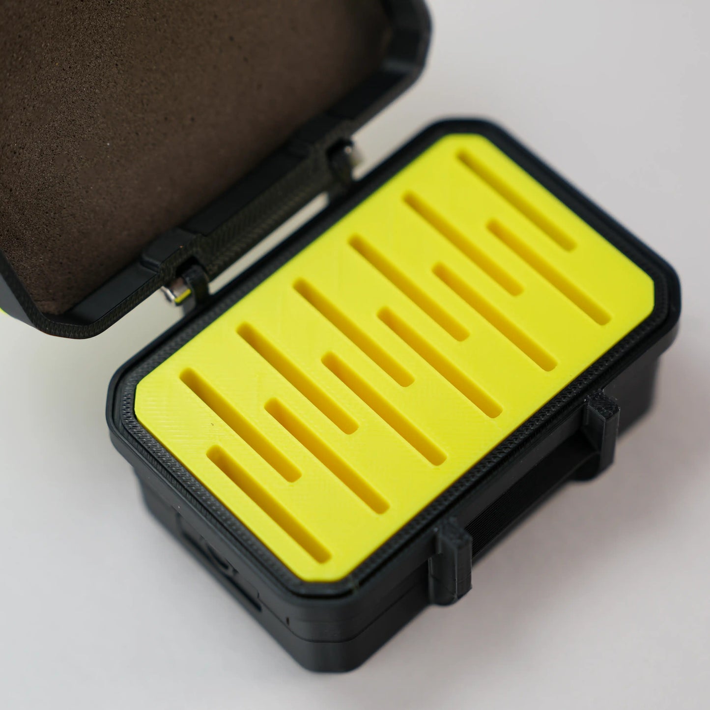 9 Dimension - 12 SD Card Rugged Case