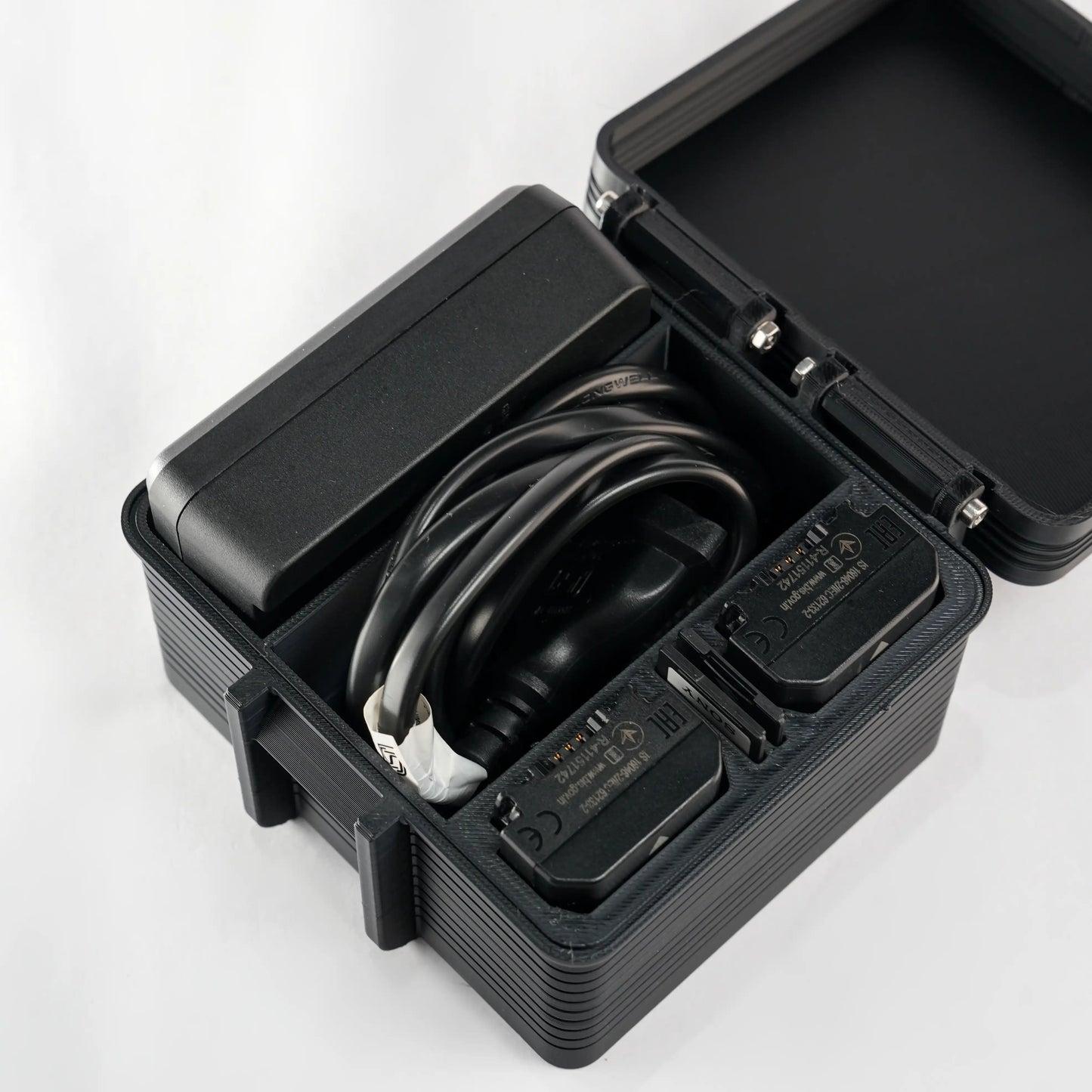 9Dimension – Pro Case with 2 Battery, 2 SD Card & Charger Storage (Sony)
