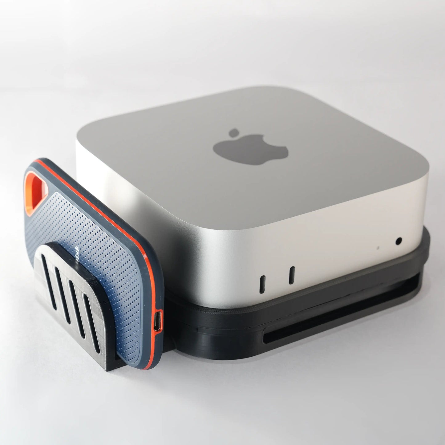 9Dimension – Mac Mini Airflow Stand with SSD Holder