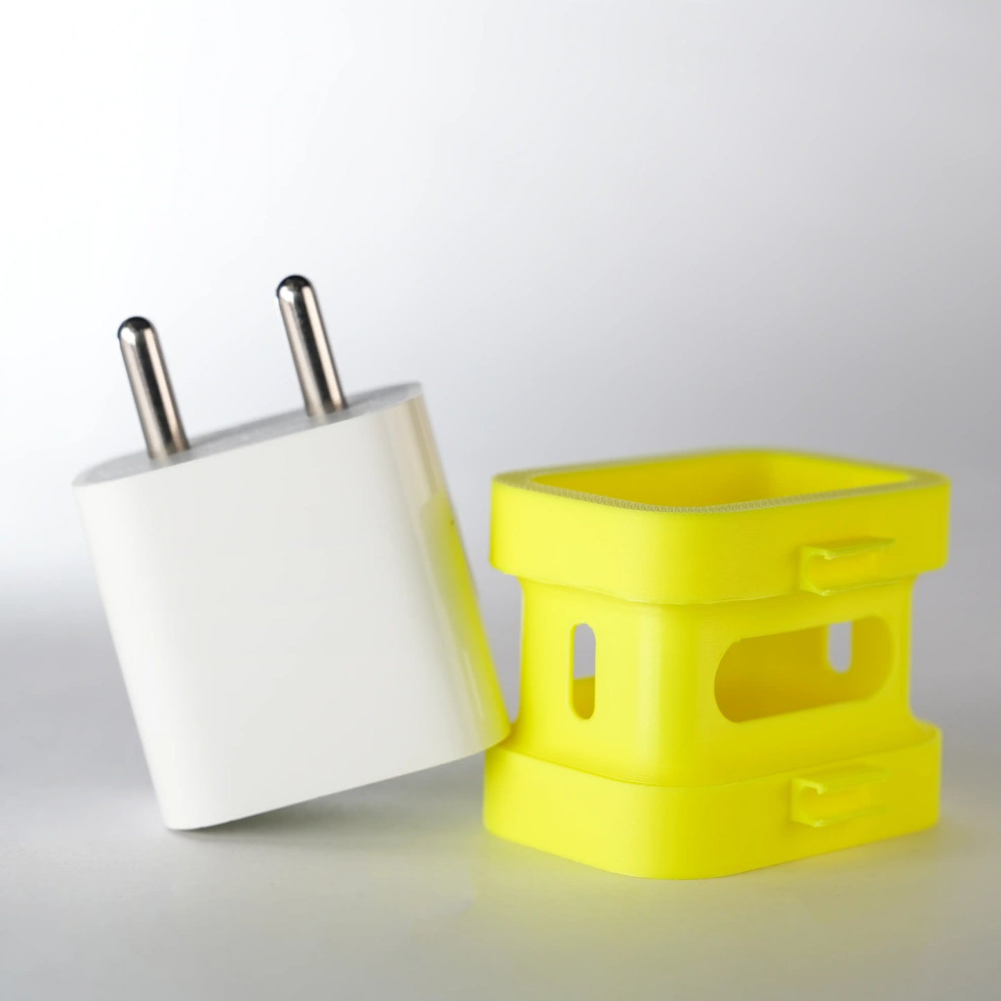 9Dimension - Apple 20W Charger Case with Cable Organizer