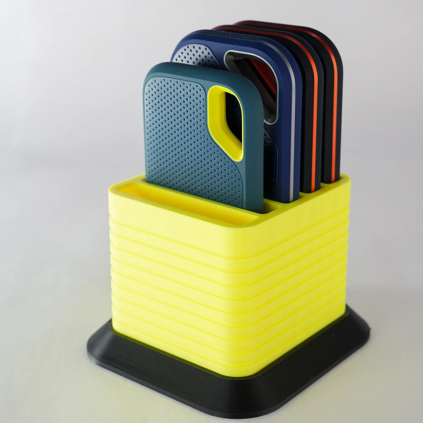 9Dimension - SSD Desk Organizer