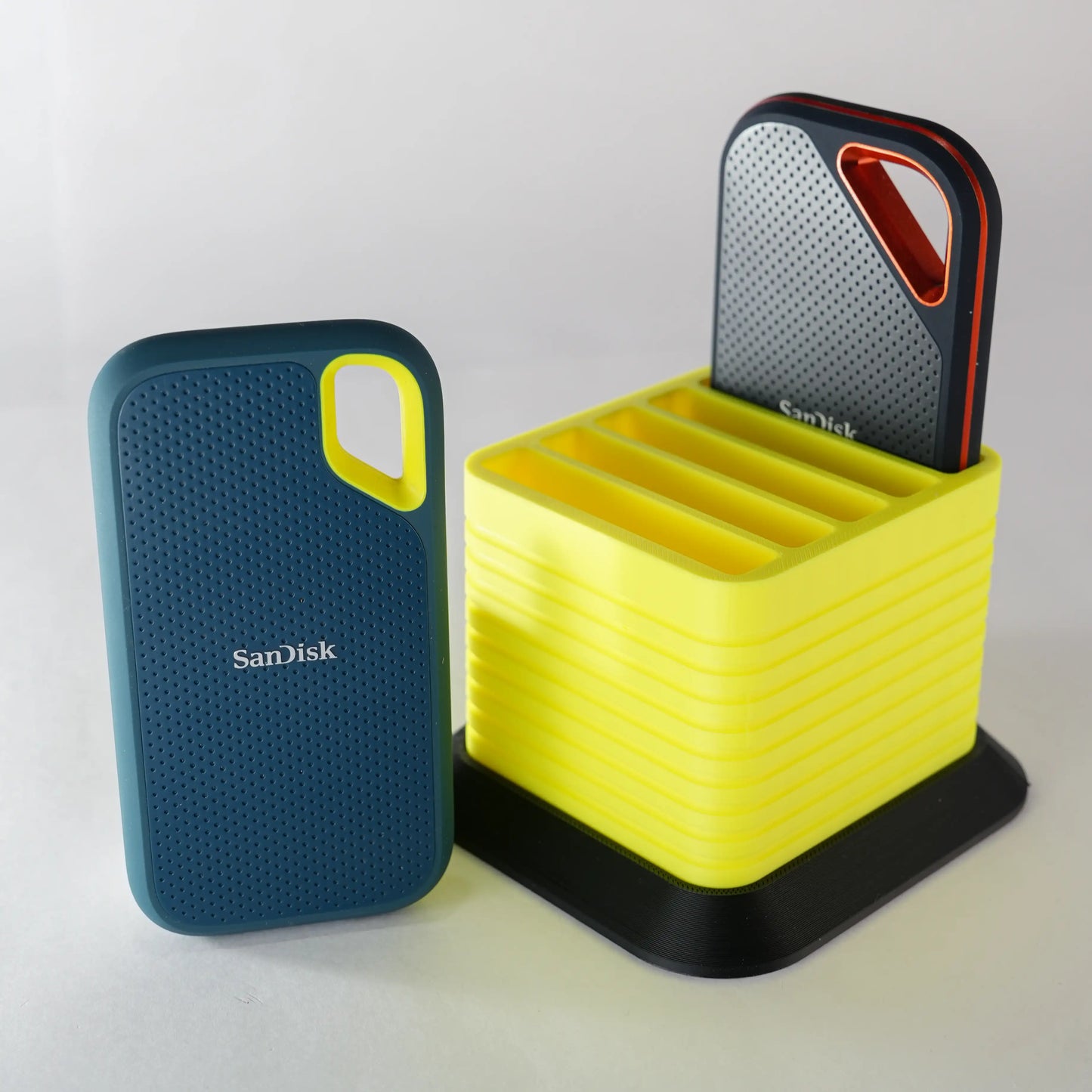 9Dimension - SSD Desk Organizer