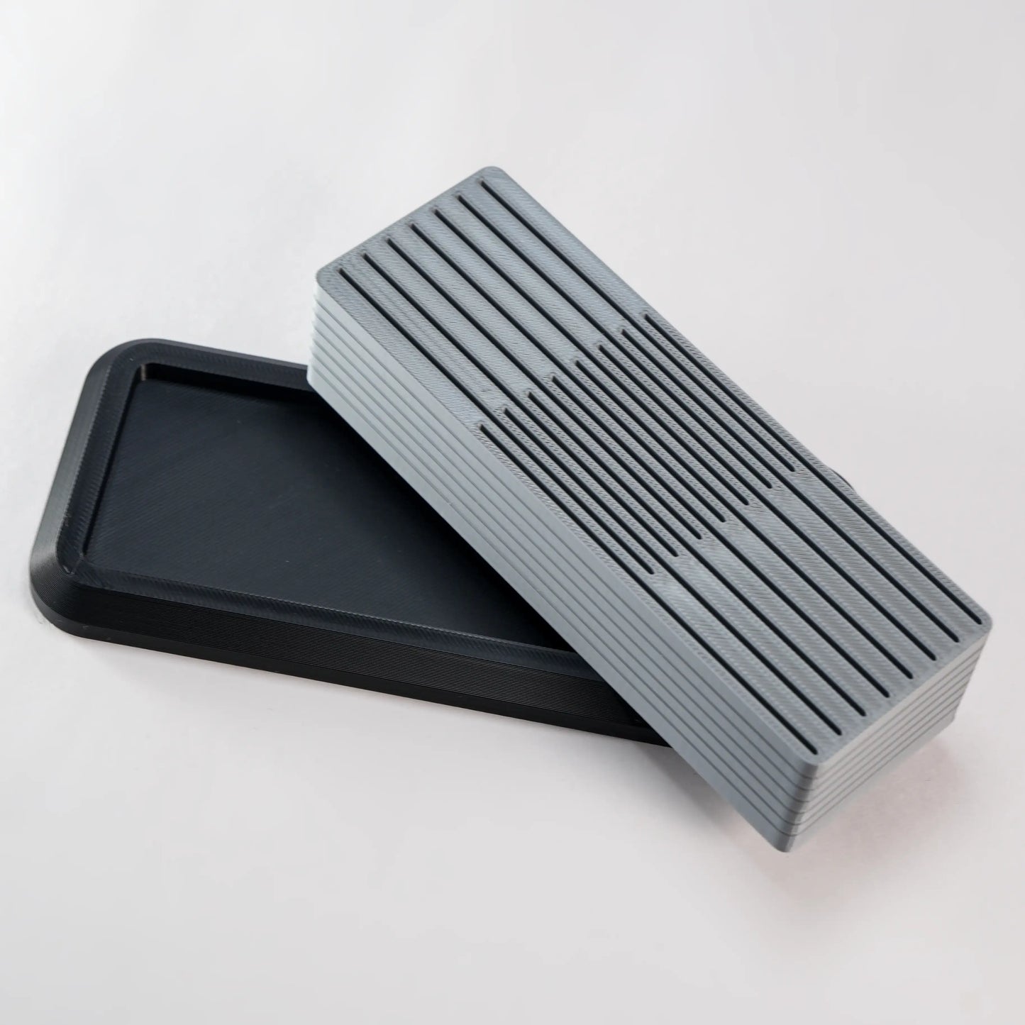 9Dimension – Premium 15 Multi-Card Holder with Detachable Stand