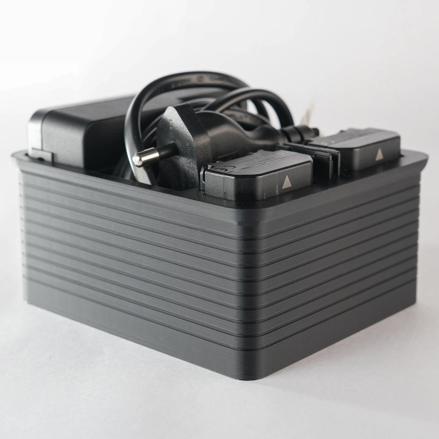 9Dimension - Camera Battery, SD Card & Charger Desk Organizer (For Sony)