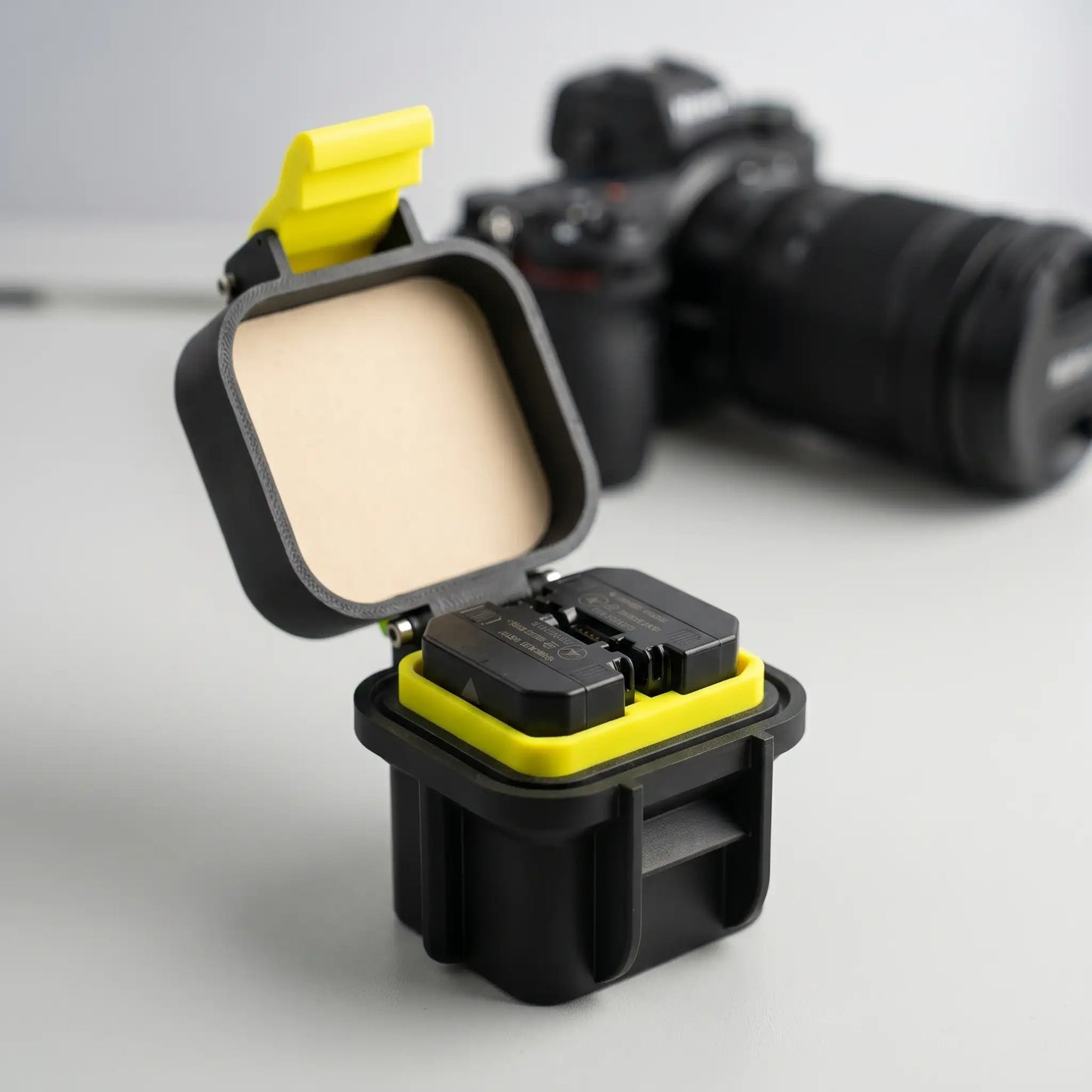 9Dimension - 2 Battery Slot Rugged Case